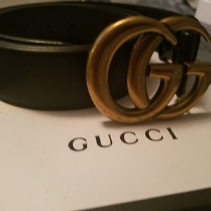 Black  GUCCI BELT SIZE 38